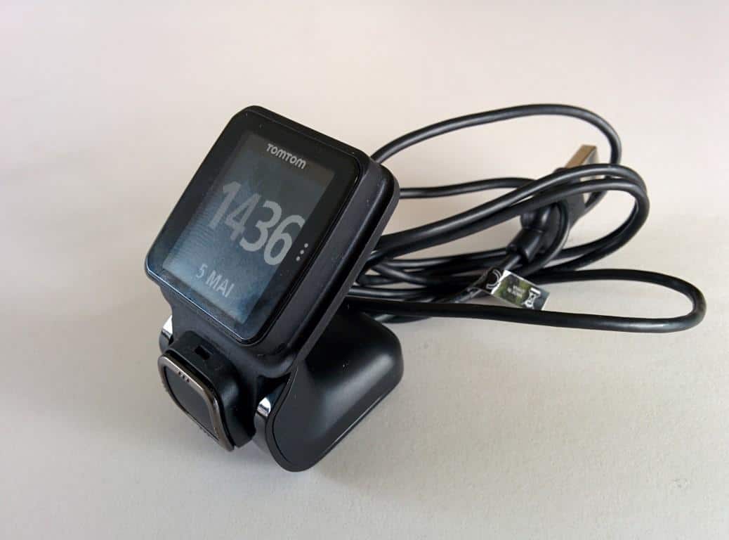 TomTom Runner Cardio - Uhrenmodul im USB-Adapter